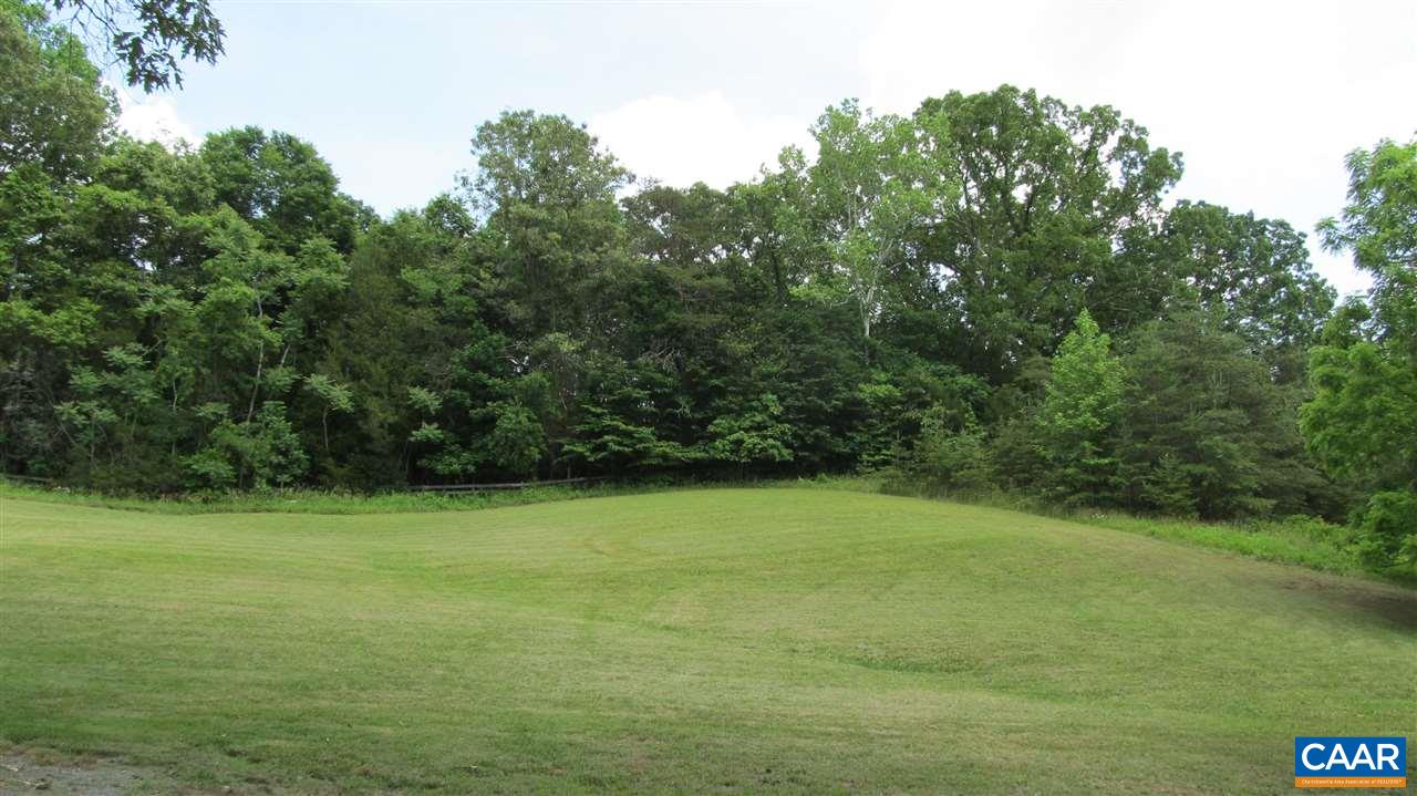 548 Stage Junction Road Columbia, VA 23038 - Photo 4 of 19 a view of a field with a trees