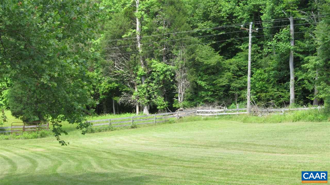 548 Stage Junction Road Columbia, VA 23038 - Photo 10 of 19 a view of a park
