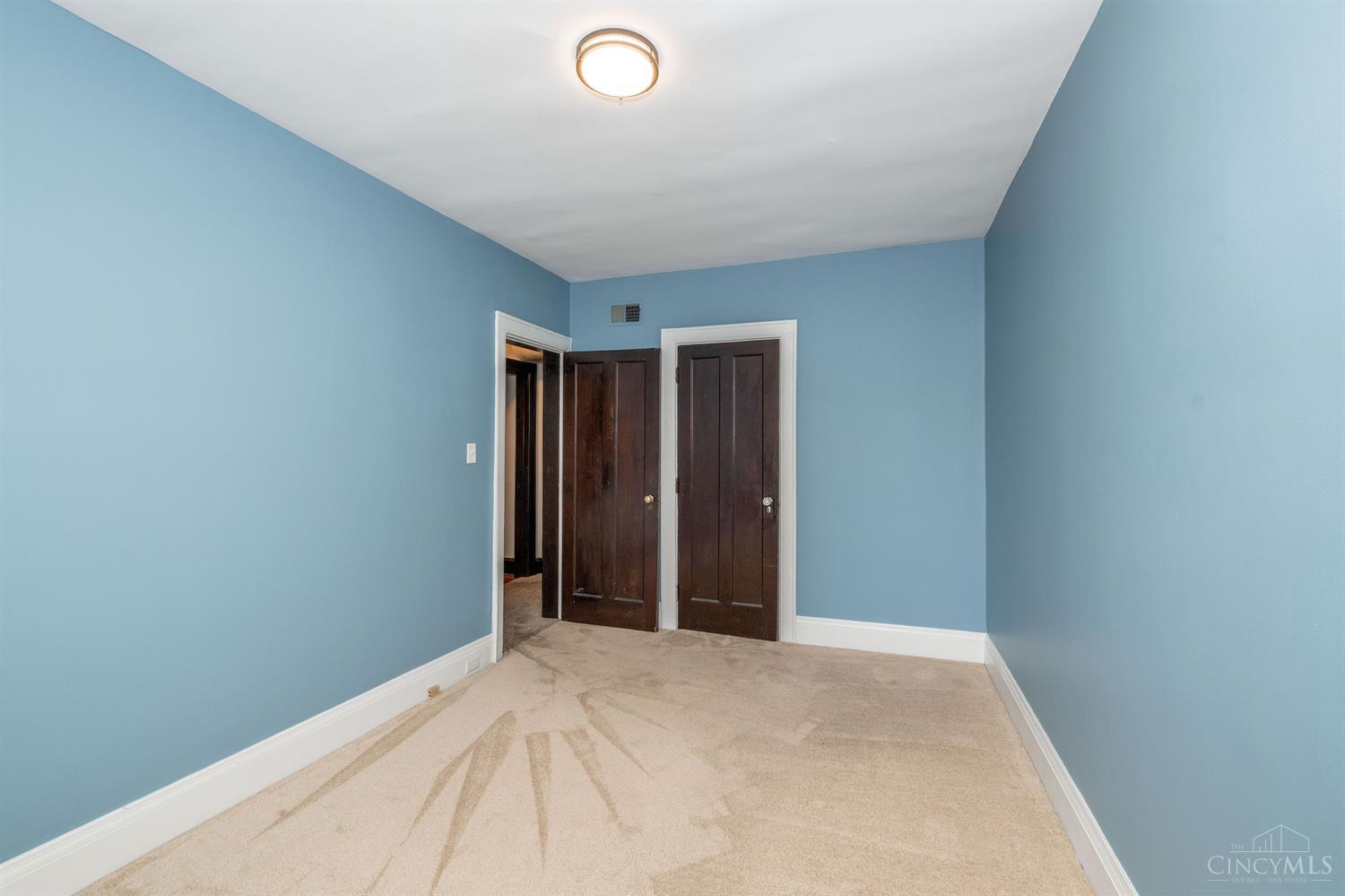 3896 Reading Road, Unit O Cincinnati, OH 45229 - Photo 27 of 62 Gallery Image 27
