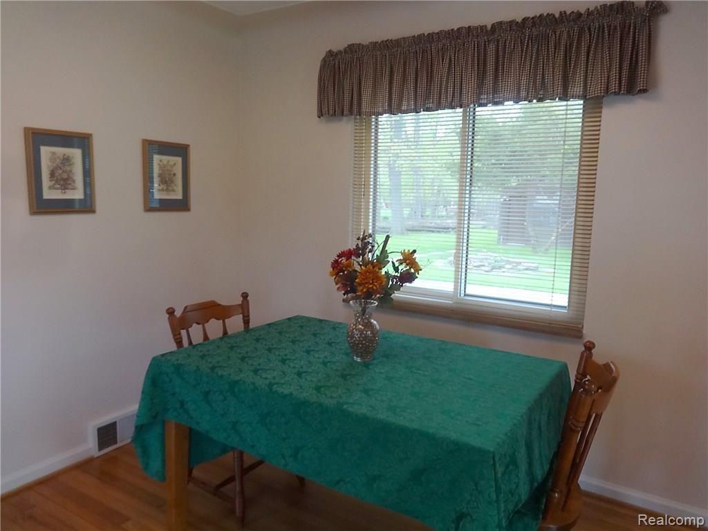 8680 Ferry Road Grosse Ile, MI 48138 - Photo 20 of 28 dining close up.jpg