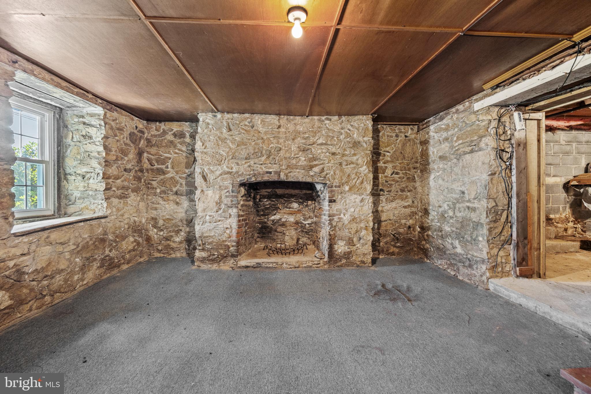 4071 Kabletown Road Charles Town, WV 25414 - Photo 23 of 29 a view of empty room with windows
