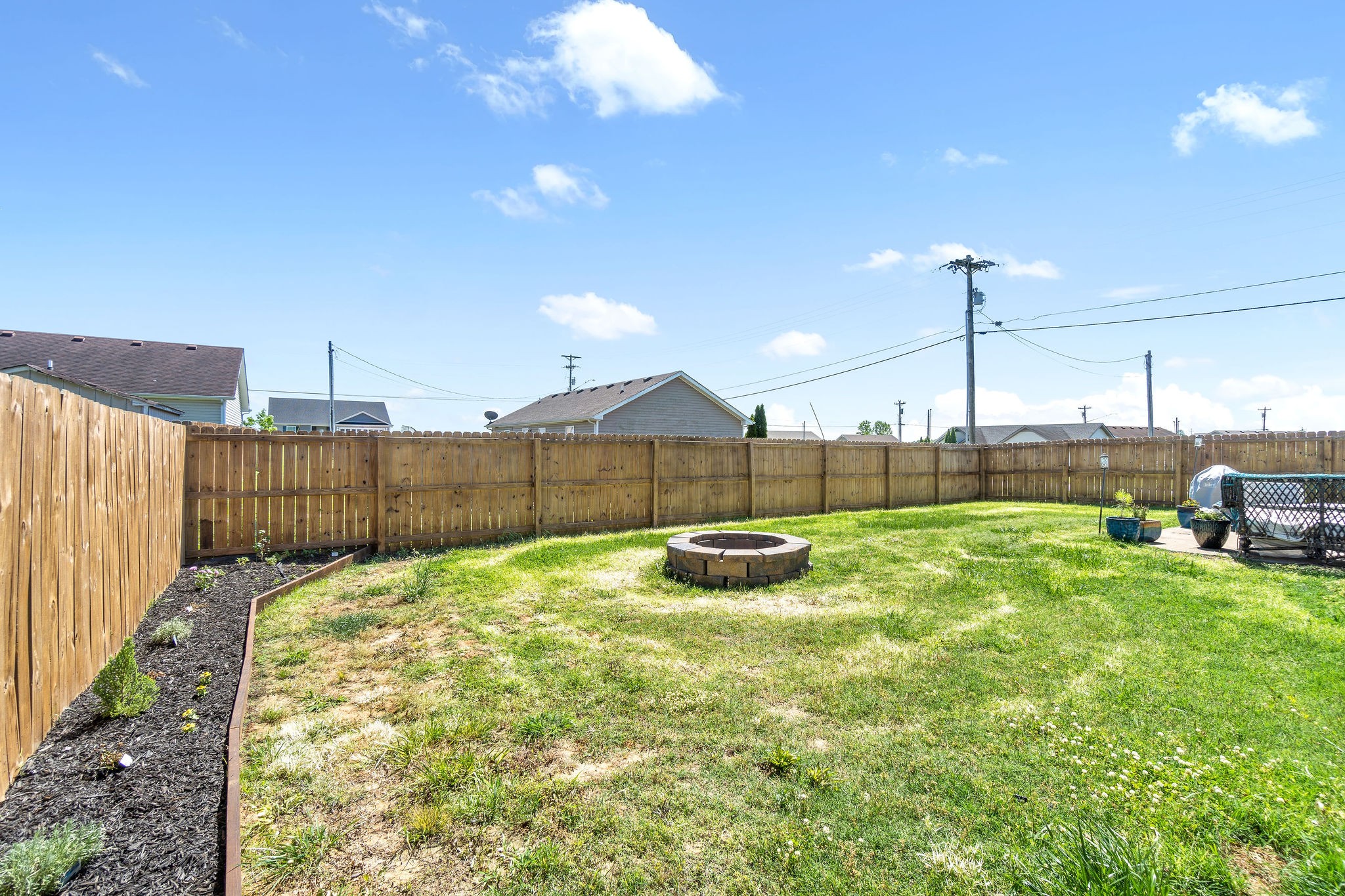 935 Hugh Hunter Road Oak Grove, KY 42262 - Photo 28 of 29 Gallery Image 28