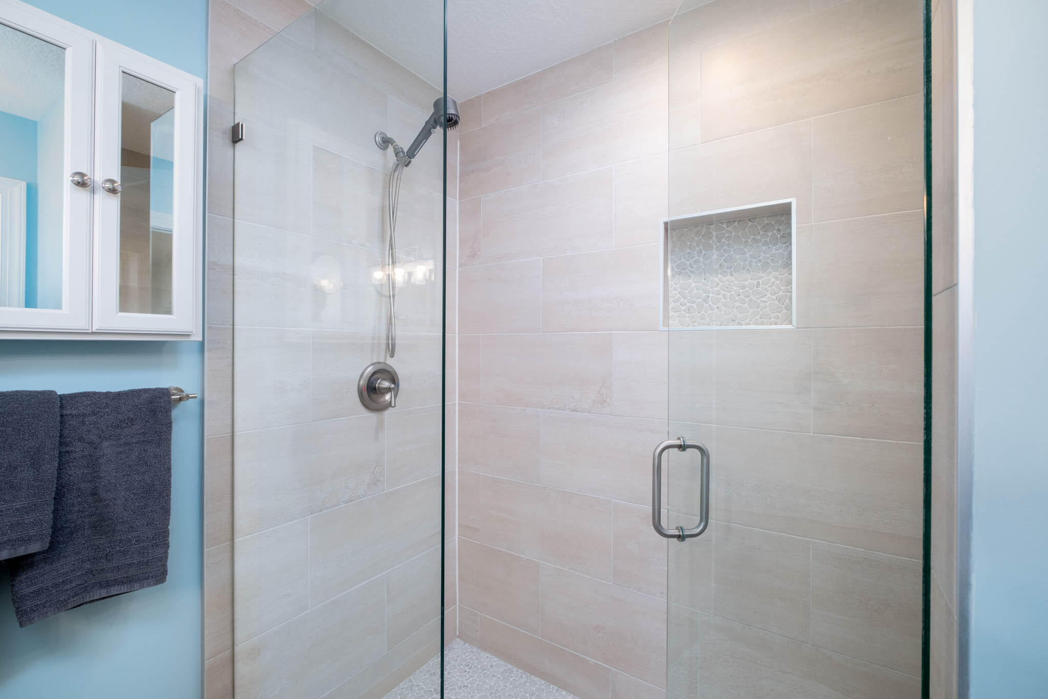 453 Lime Drive Key Largo, FL 33037 - Photo 15 of 28 Master Bathroom