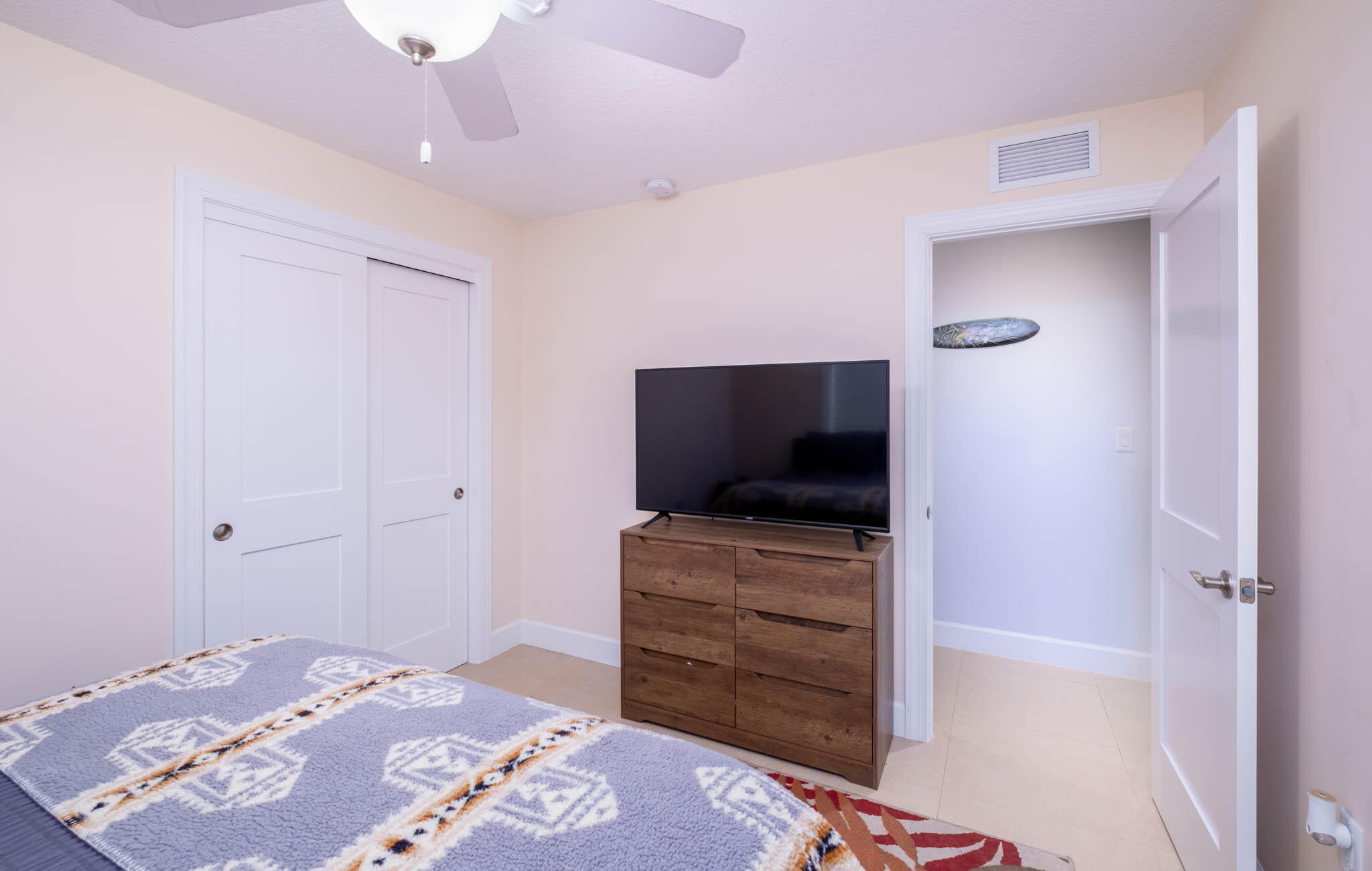 453 Lime Drive Key Largo, FL 33037 - Photo 20 of 28 3rd bedroom