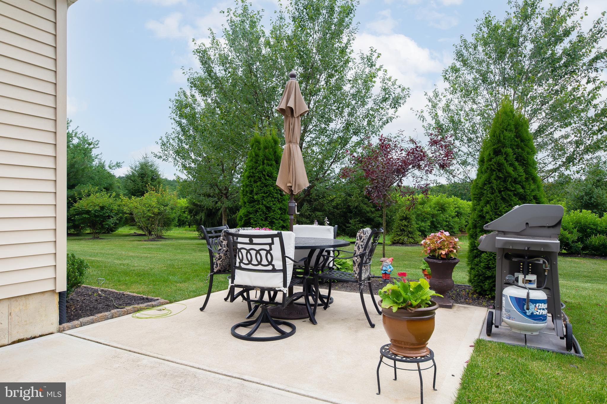 126 Field Loop Glassboro, NJ 08028 - Photo 4 of 40 Gallery Image 4