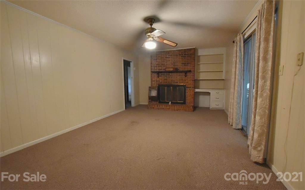 447 Paddock Place Lancaster, SC 29720 - Photo 8 of 27 Gallery Image 8