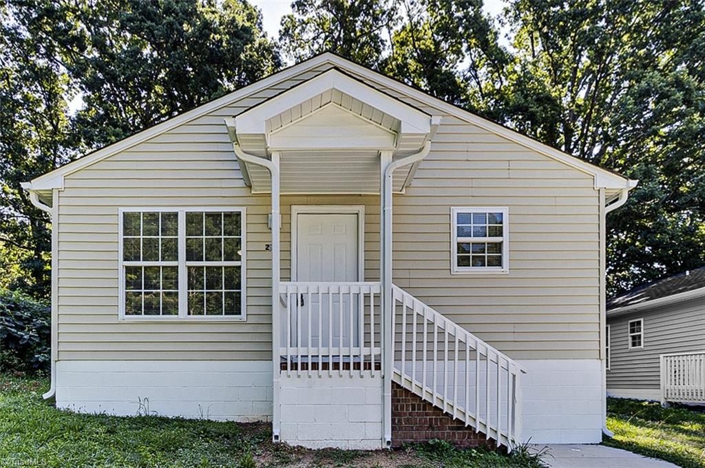 213 Paramount Street High Point, NC 27260 - Photo 1 of 26 Gallery Image 1