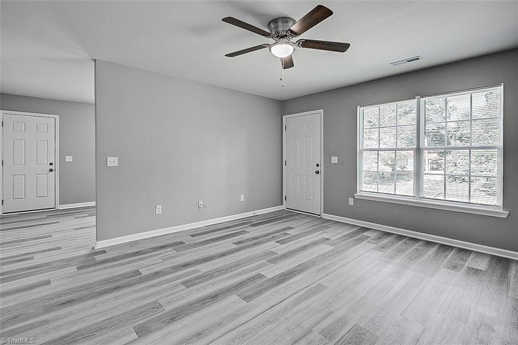 213 Paramount Street High Point, NC 27260 - Photo 4 of 26 Gallery Image 4