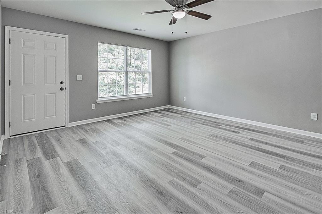 213 Paramount Street High Point, NC 27260 - Photo 5 of 26 Gallery Image 5