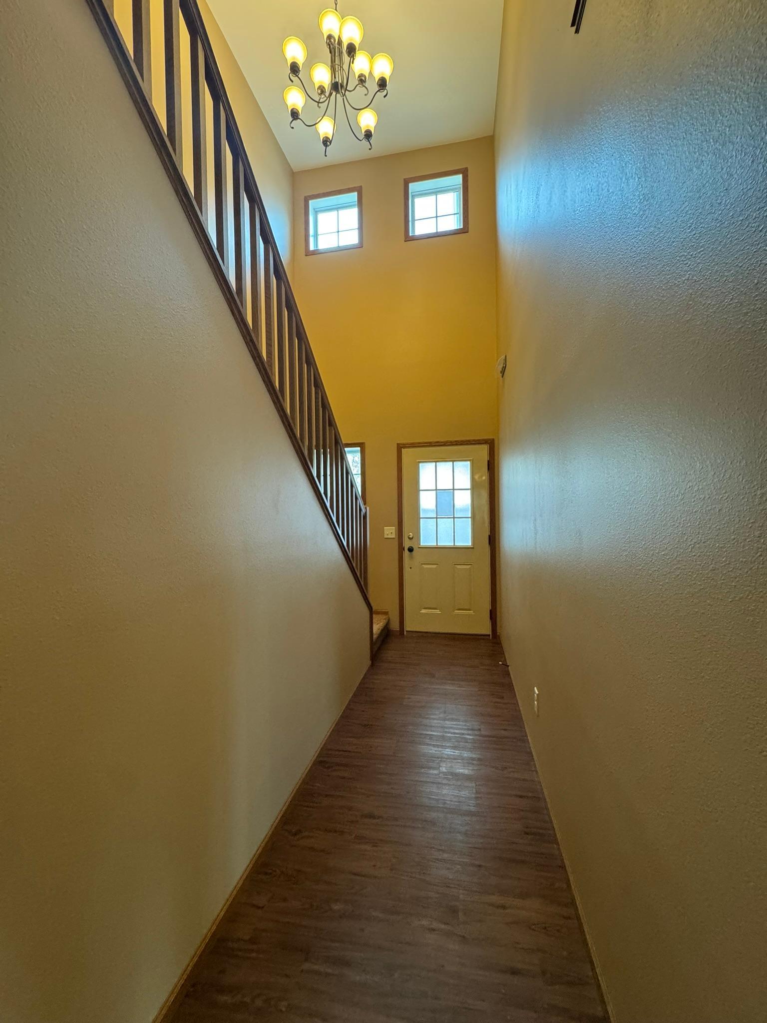 109 Oriole Path Mankato, MN 56001 - Photo 5 of 12