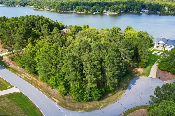 $129,000 | 103 Free Bridge Court, Hodges, SC 29653