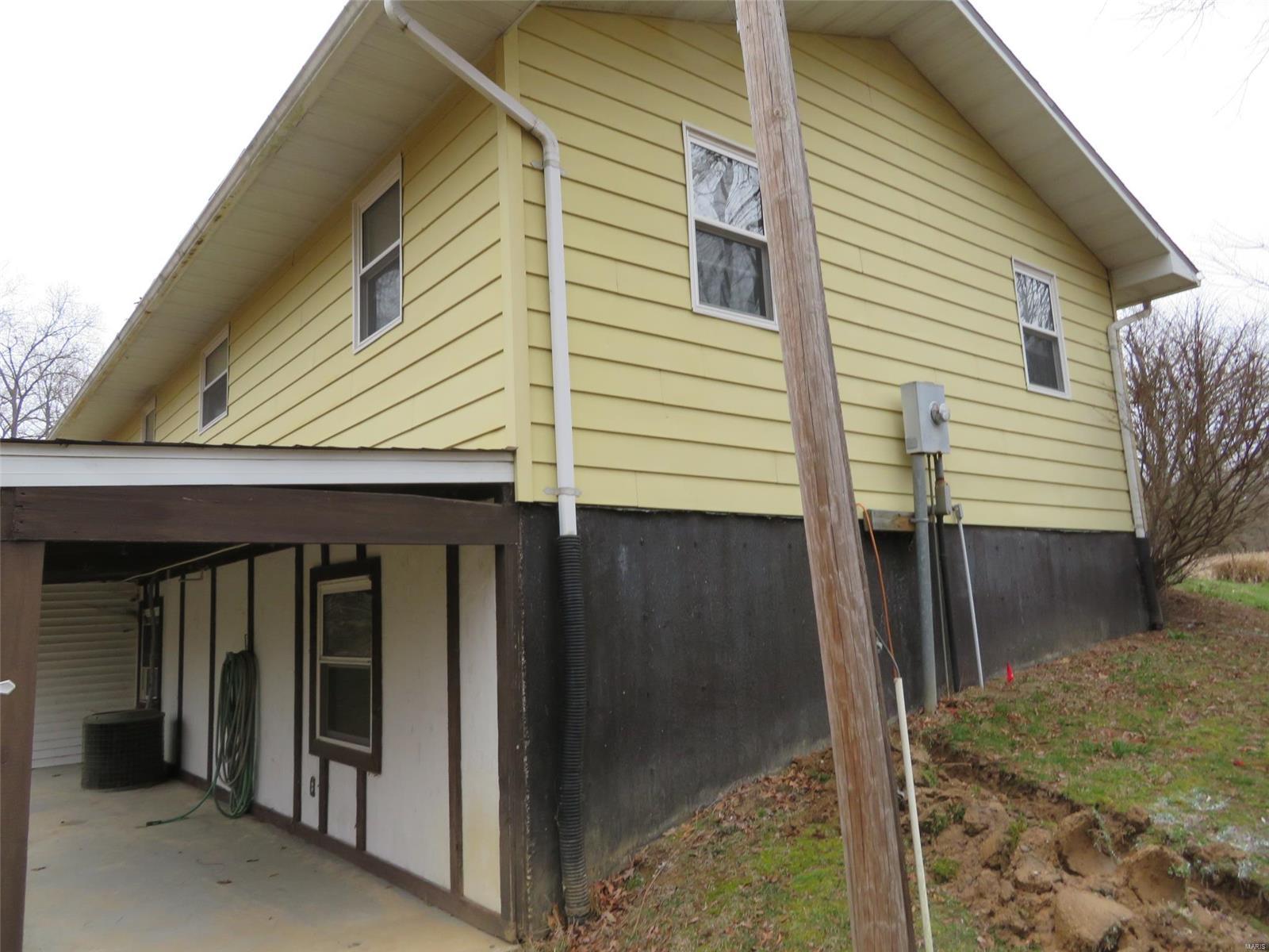 1205 Old Ripley Road Sorento, IL 62086 - Photo 16 of 53