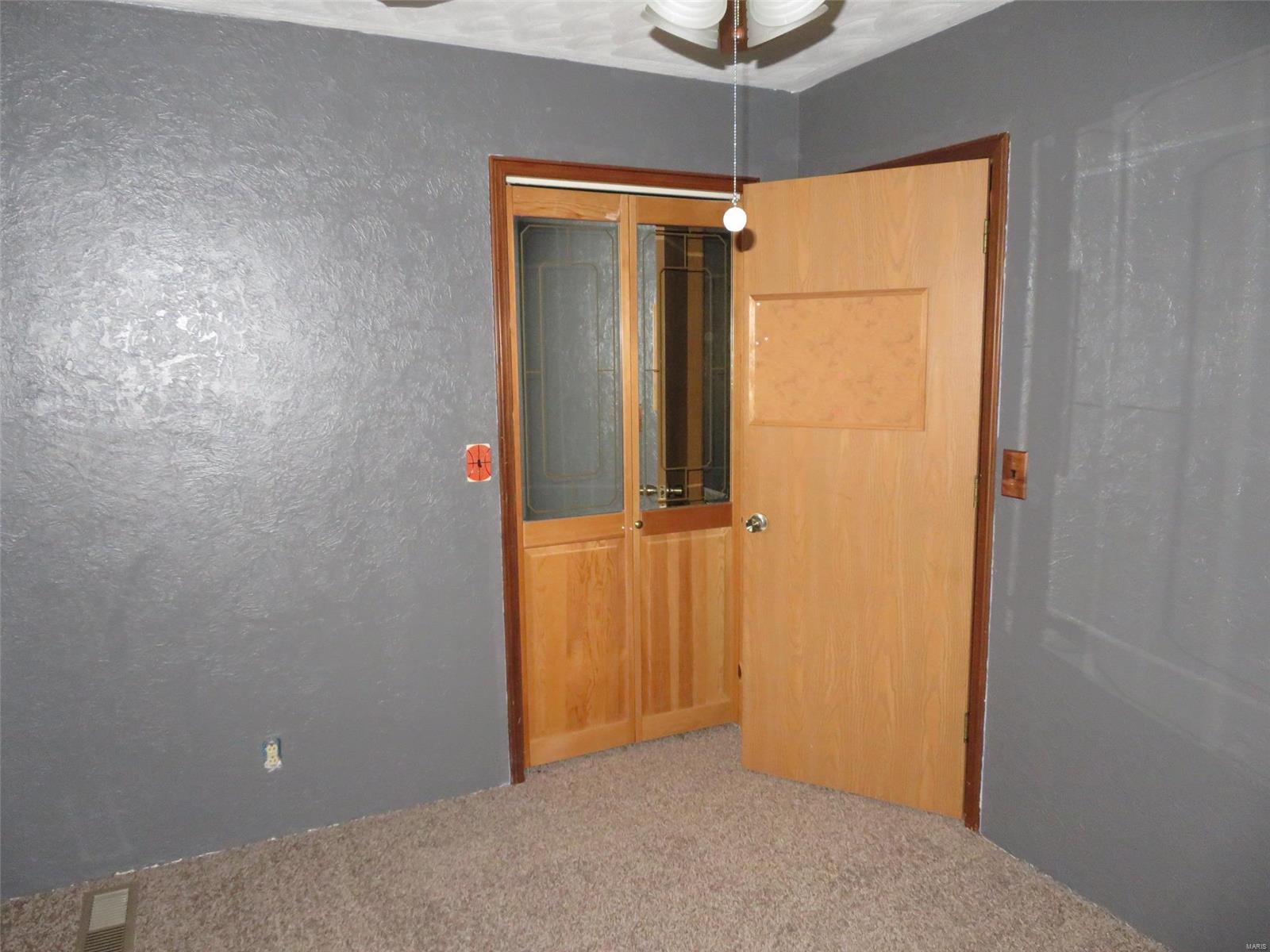 1205 Old Ripley Road Sorento, IL 62086 - Photo 30 of 53