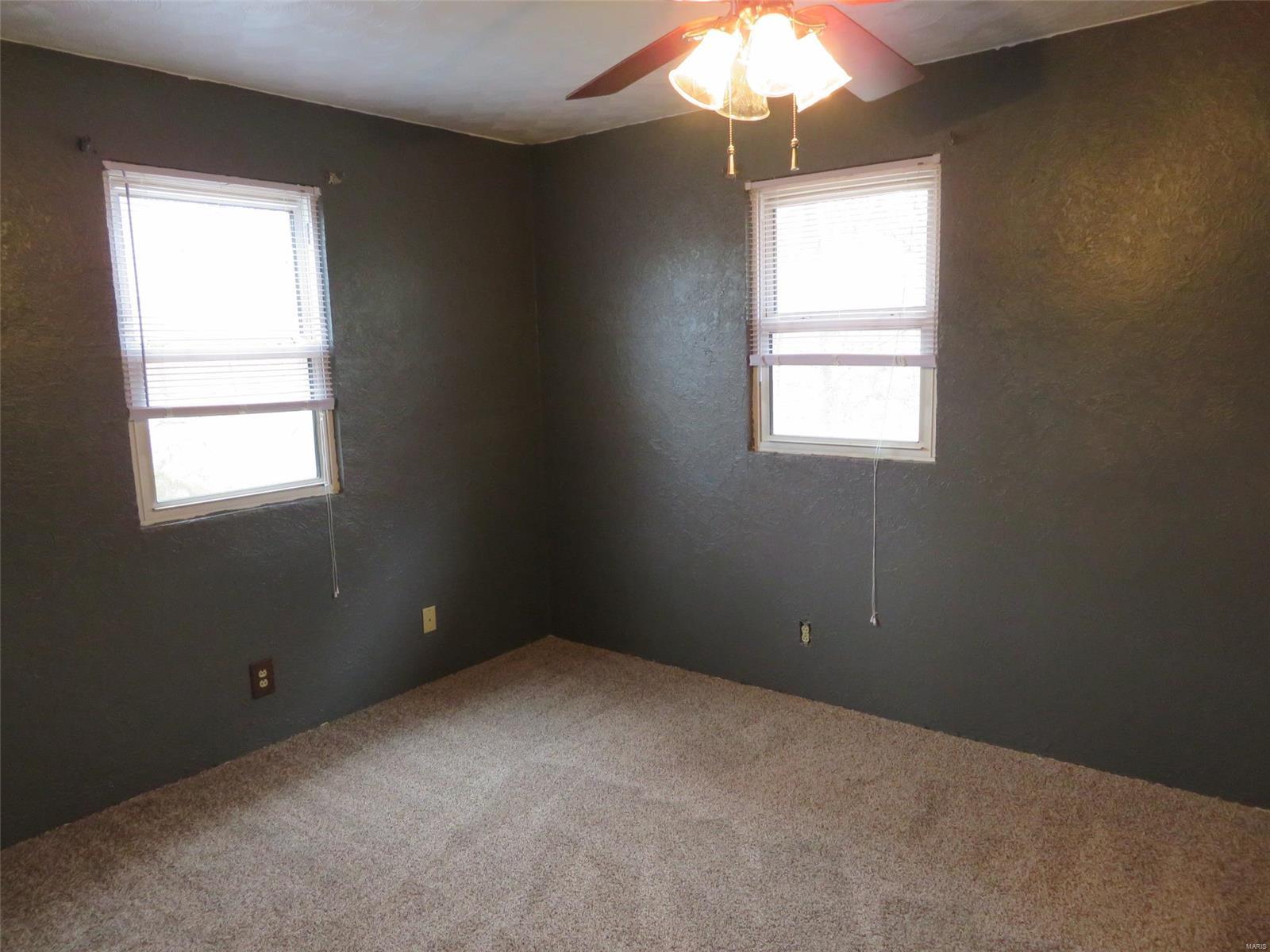 1205 Old Ripley Road Sorento, IL 62086 - Photo 33 of 53