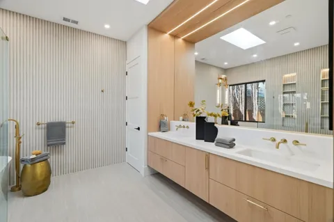 $3,788,000 | 15400 Herring Avenue, San Jose, CA 95124