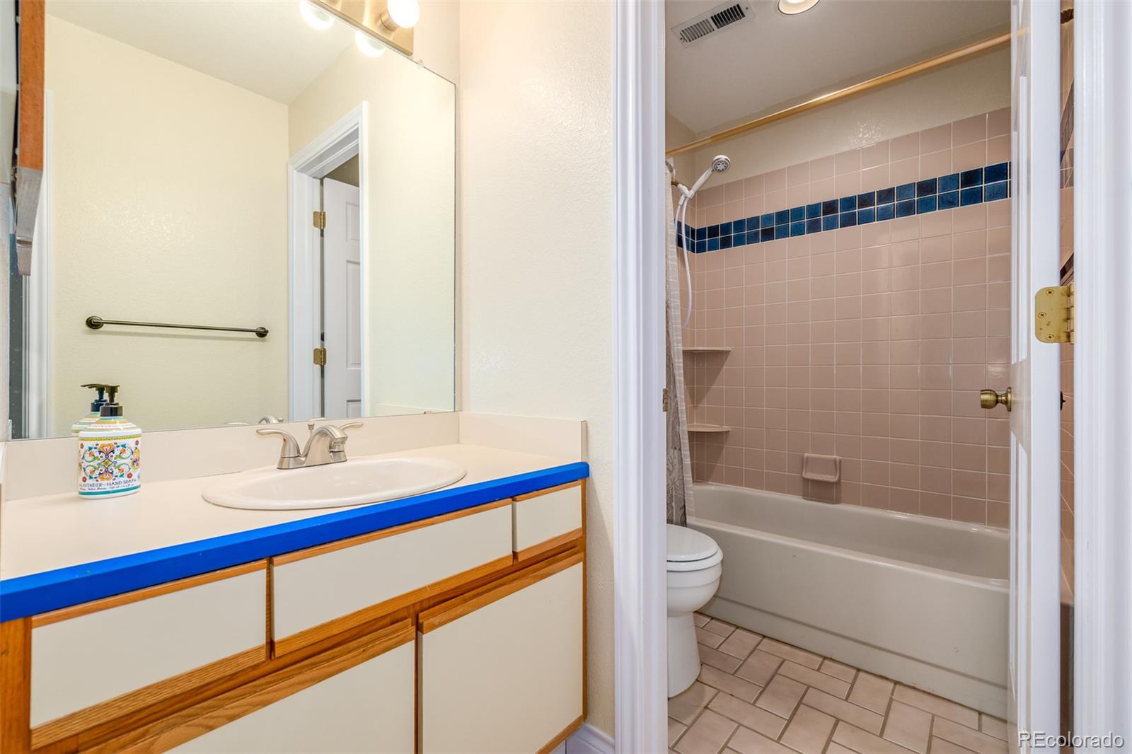 24170 Genesee Village Road Golden, CO 80401 - Photo 34 of 47 Gallery Image 34