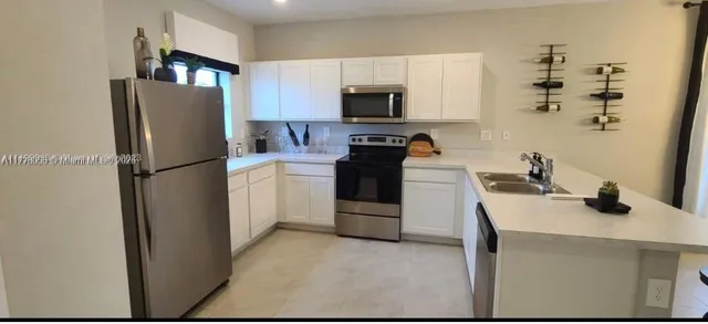 $449,000 | 305 Northeast 1st Street, Unit 305, Florida City, FL 33034