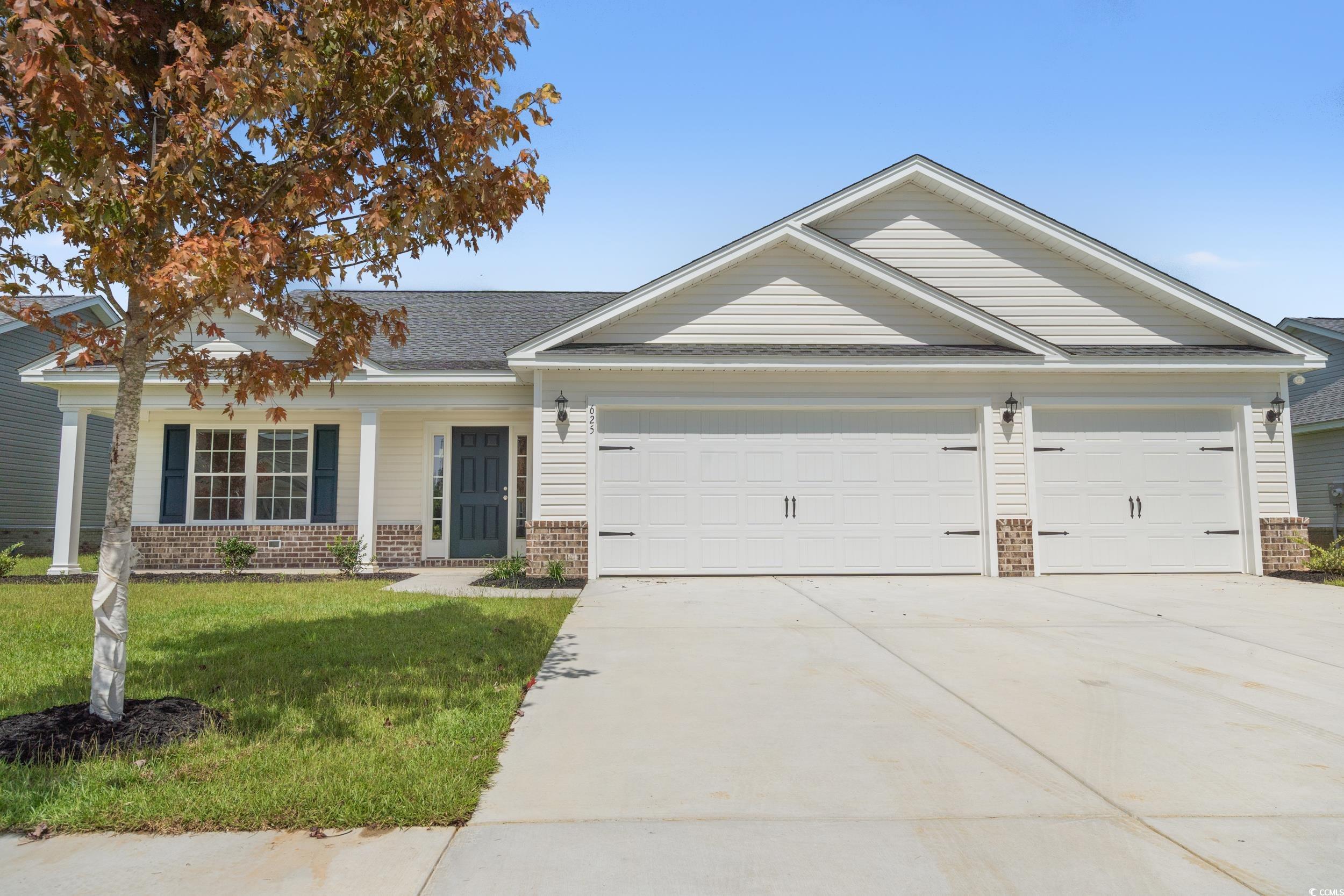 625 Woodside Drive Conway, SC 29526 - Photo 1 of 37 Ranch-style home featuring brick siding, driveway,