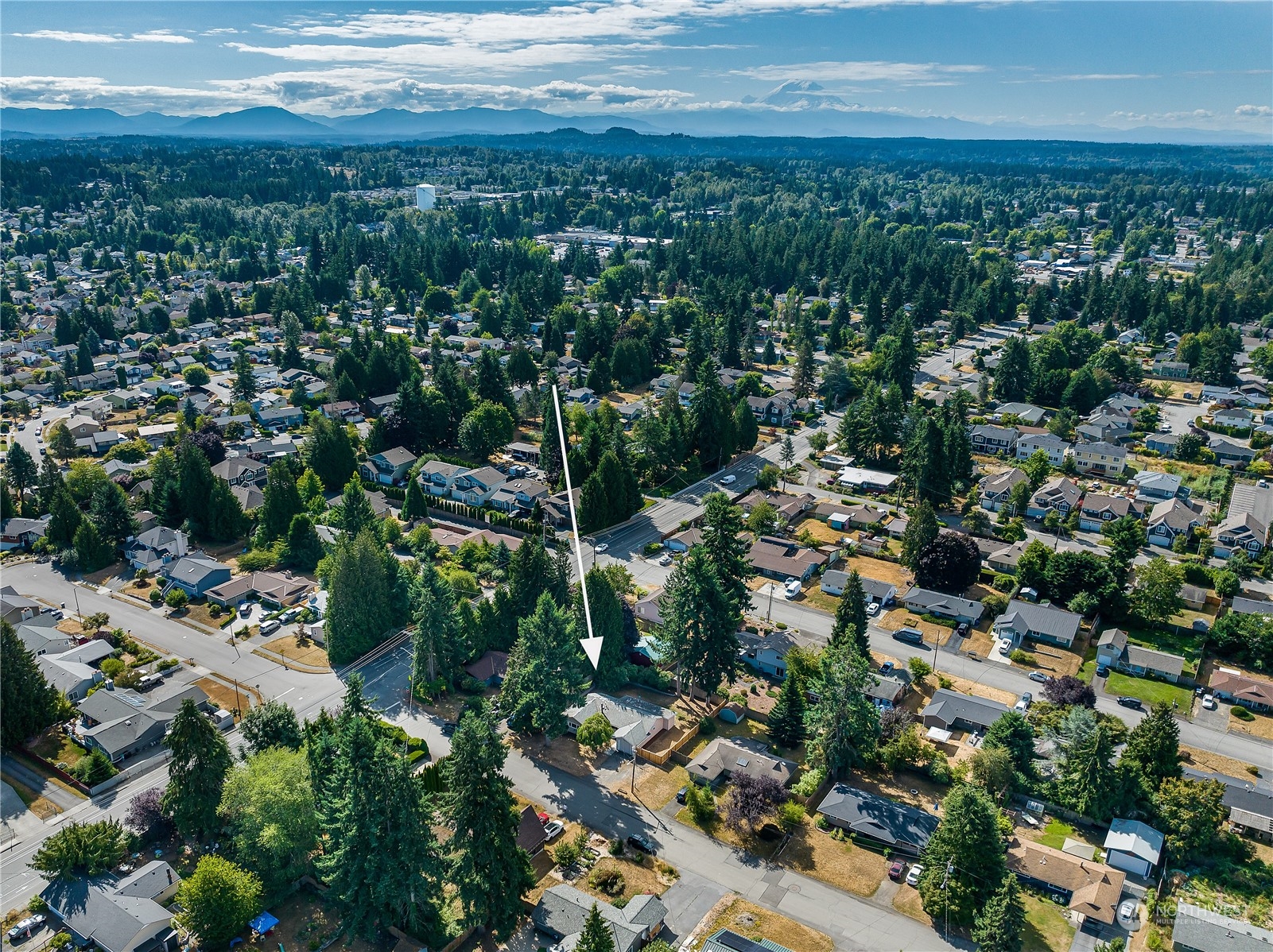 4007 Northeast 22nd Place Renton, WA 98056 - Photo 27 of 29 a view of a city