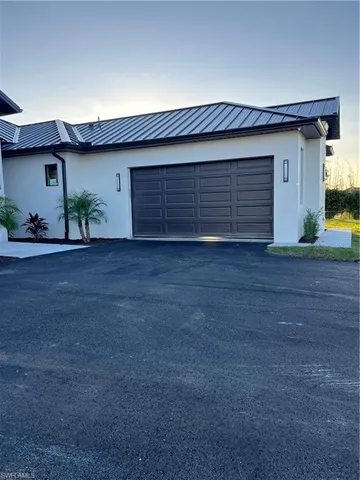 $949,000 | 2594 43rd Avenue Northeast, Naples, FL 34120