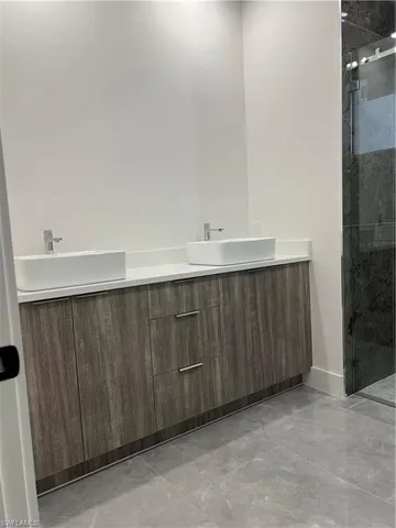 $949,000 | 2594 43rd Avenue Northeast, Naples, FL 34120