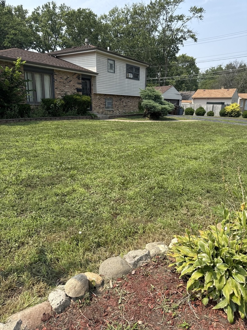 2900 175th Street Hazel Crest, IL 60429 - Photo 2 of 16