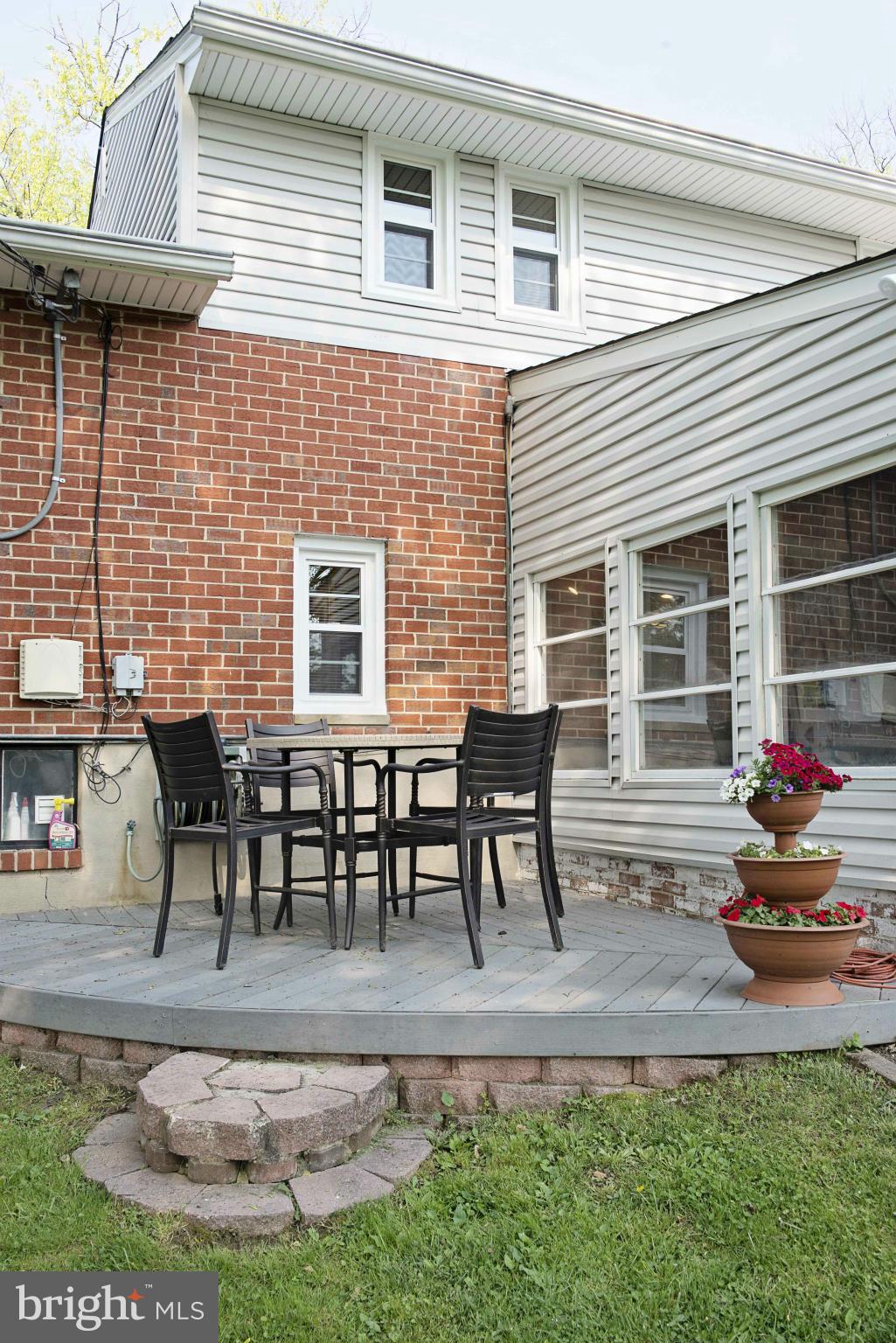 2107 Folkstone Road Lutherville-Timonium, MD 21093 - Photo 3 of 18 Exterior (Rear)