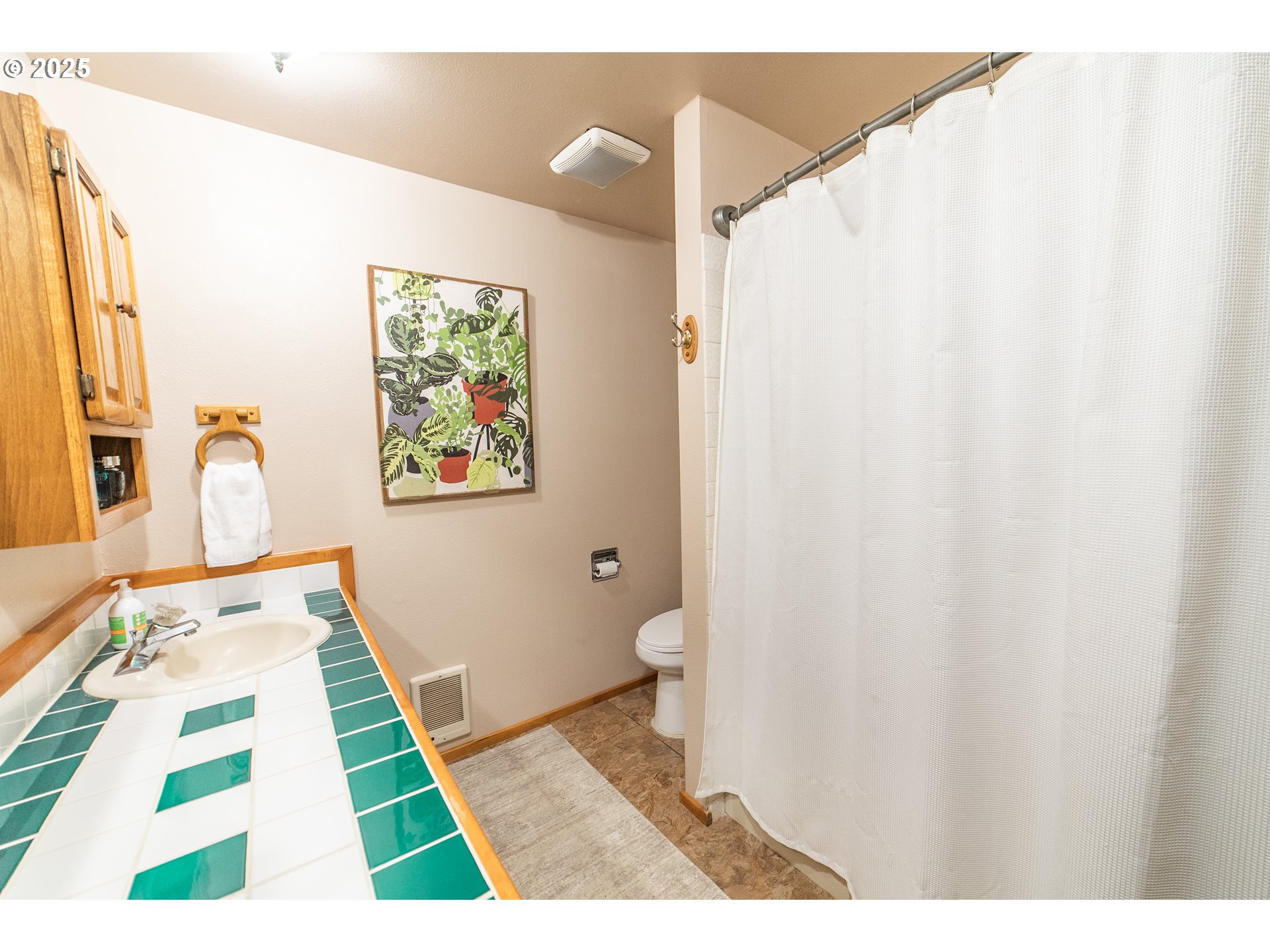 25197 East Bolton Road Veneta, OR 97487 - Photo 9 of 33