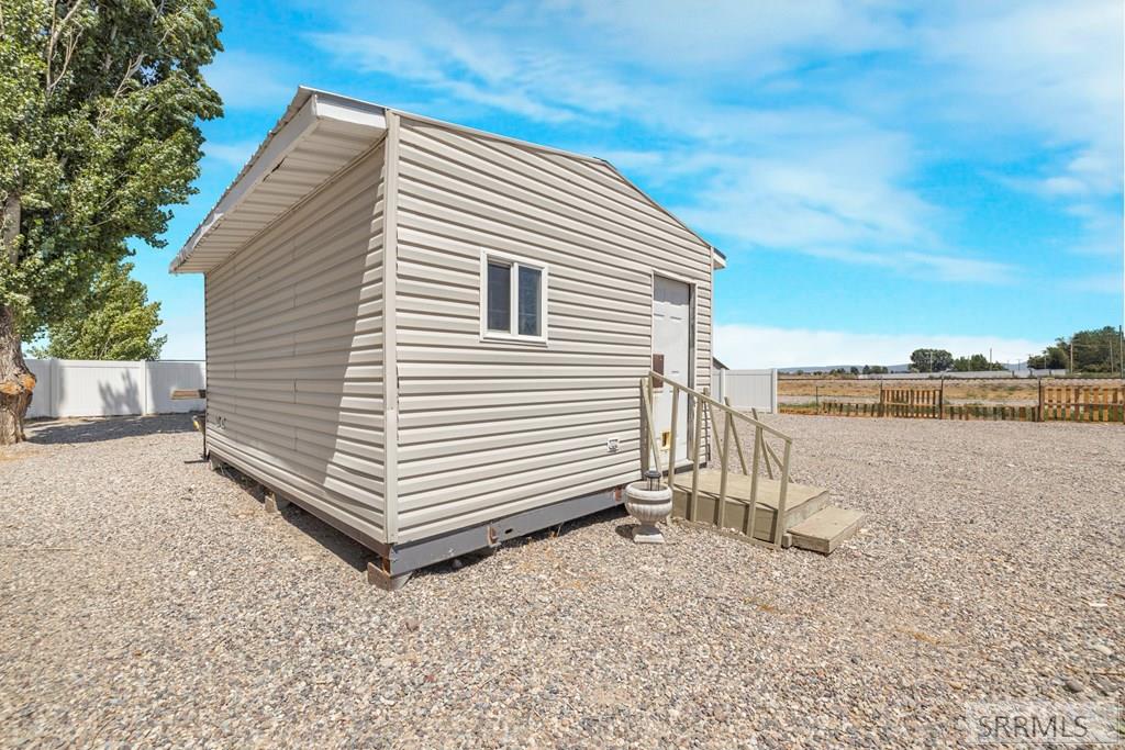 3443 East County Line Road Idaho Falls, ID 83401 - Photo 35 of 43 Out Building