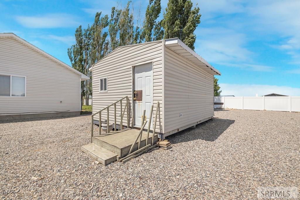 3443 East County Line Road Idaho Falls, ID 83401 - Photo 36 of 43 Out Building