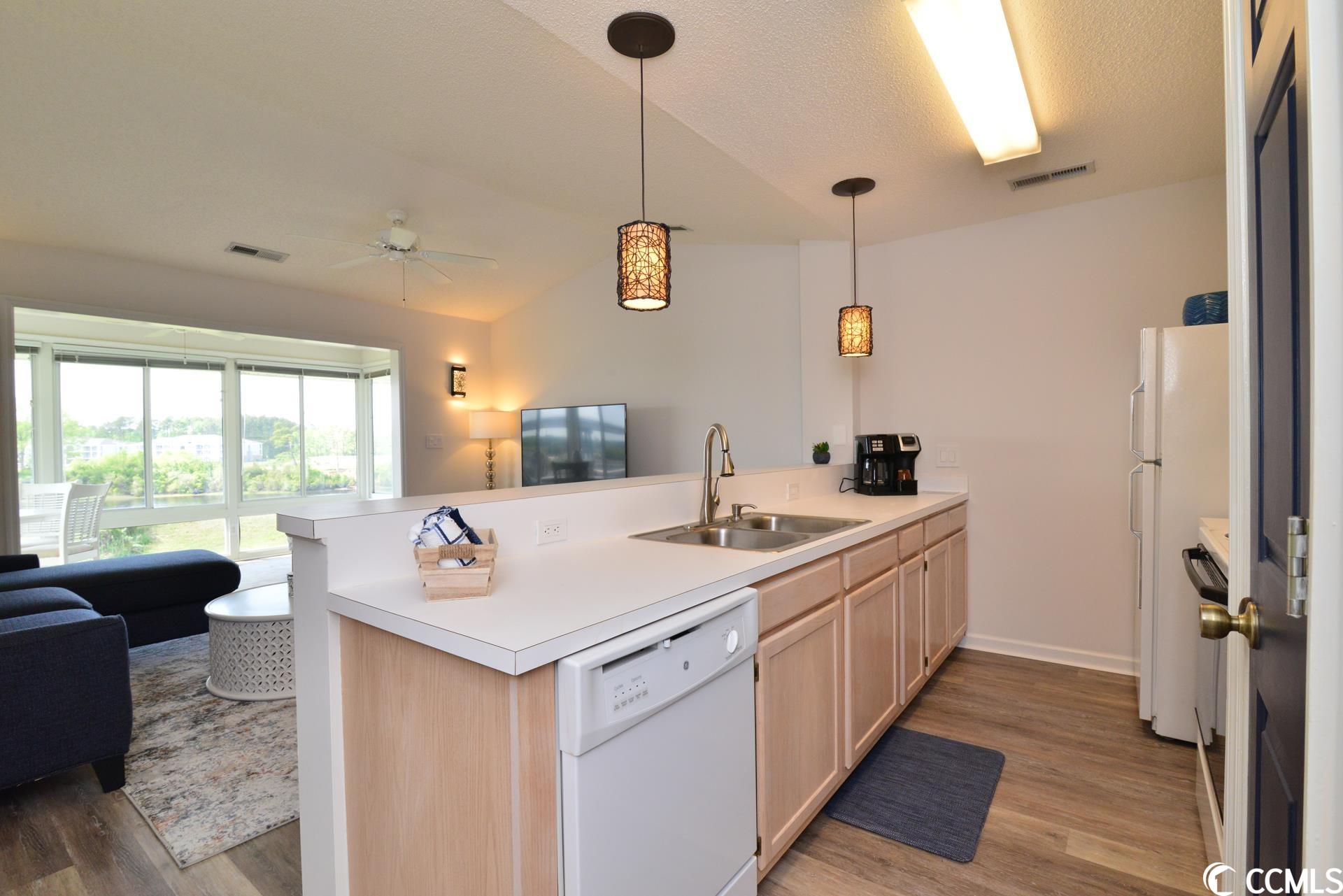 203 Landing Road, Unit H North Myrtle Beach, SC 29582 - Photo 13 of 40 Gallery Image 13