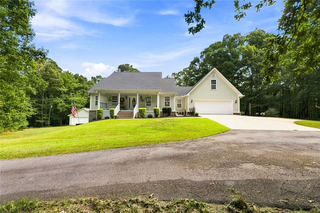 540 Davis Road Locust Grove, GA 30248 - Photo 3 of 63 Gallery Image 3