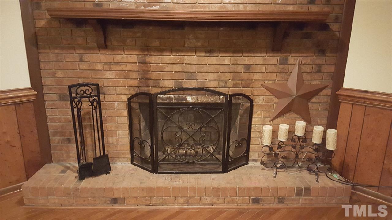 47 Fairview Village Road Dunn, NC 28334 - Photo 5 of 30 Gallery Image 5