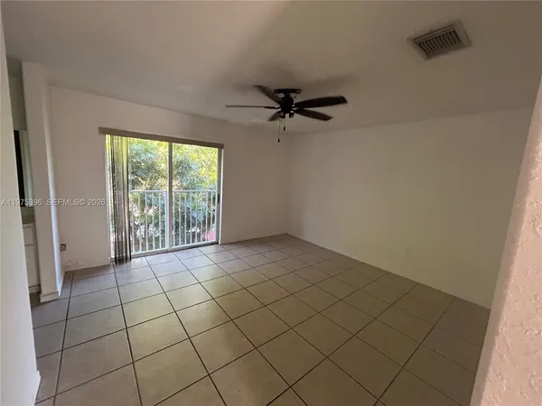 $2,700 | 5655 Northwest 109th Avenue, Unit 56, Doral, FL 33178