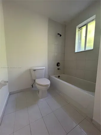 $2,700 | 5655 Northwest 109th Avenue, Unit 56, Doral, FL 33178