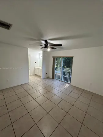 $2,700 | 5655 Northwest 109th Avenue, Unit 56, Doral, FL 33178