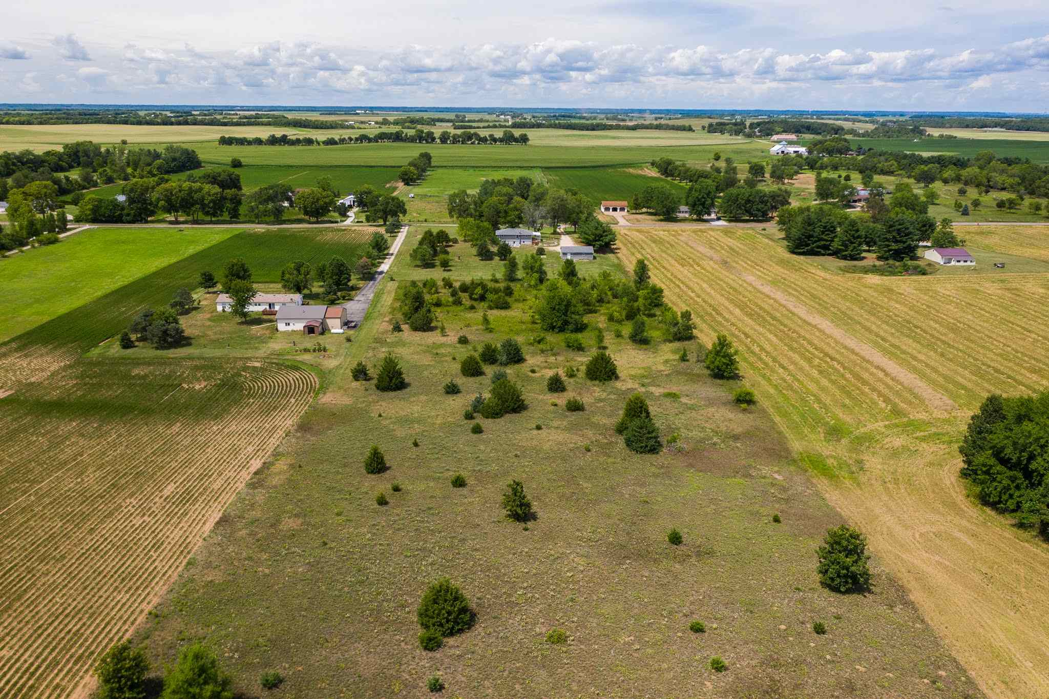 29739 East County Road Manito, IL 61546 - Photo 2 of 39 Gallery Image 2