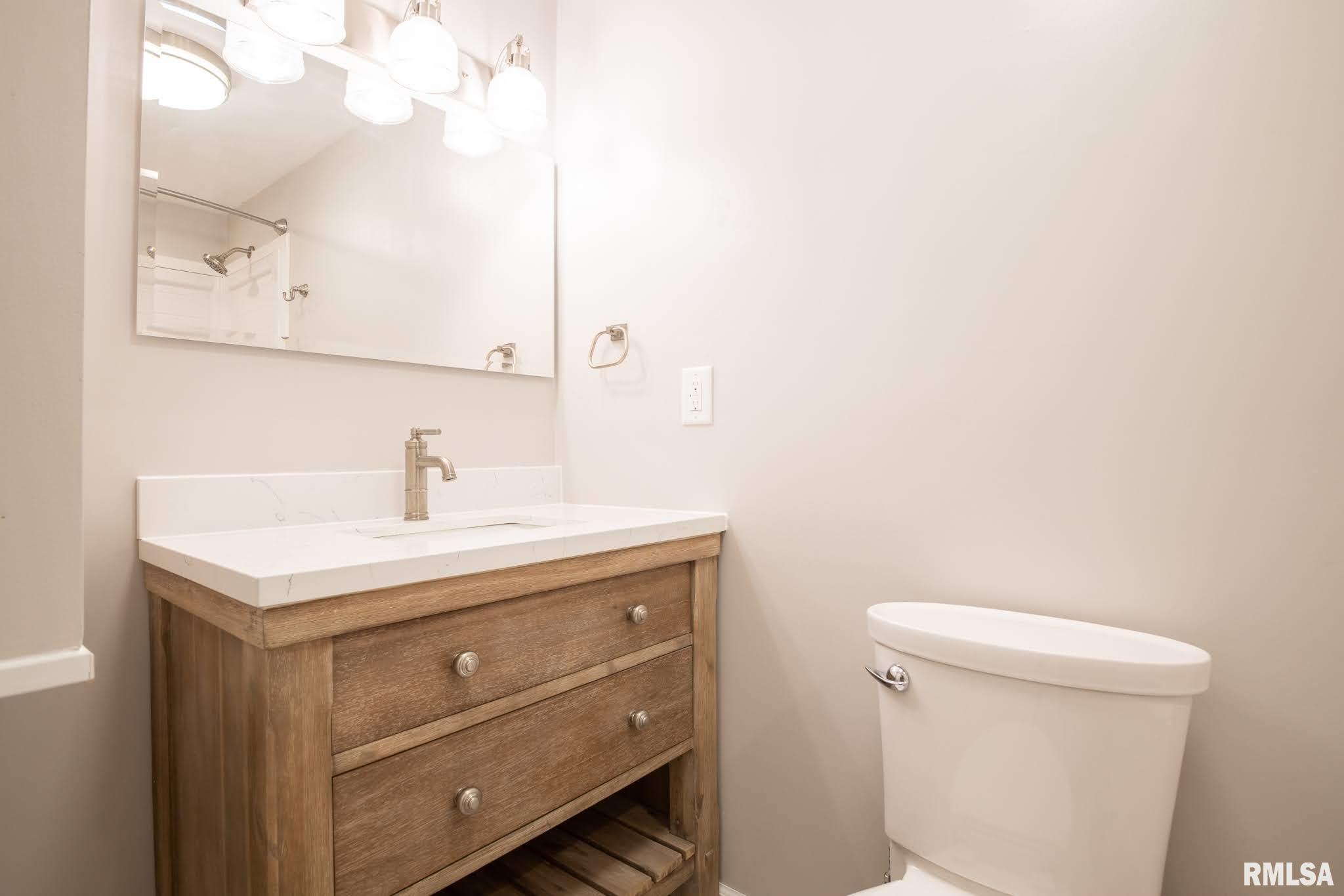 29739 East County Road Manito, IL 61546 - Photo 25 of 39 Gallery Image 25