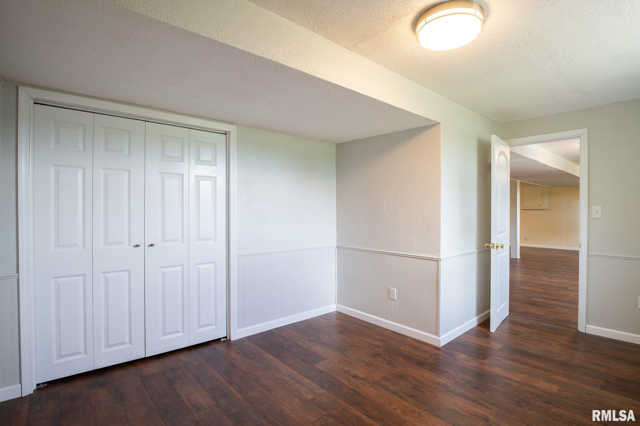 29739 East County Road Manito, IL 61546 - Photo 27 of 39 Gallery Image 27