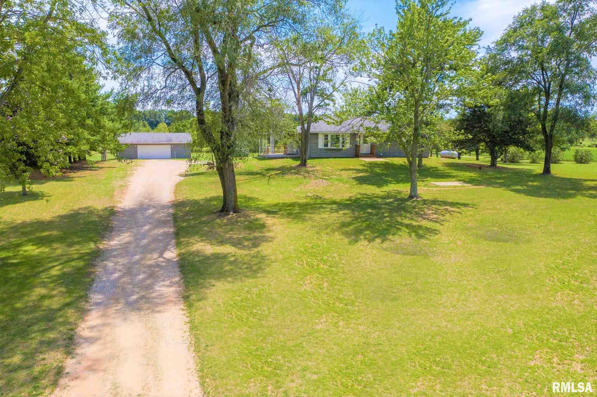 29739 East County Road Manito, IL 61546 - Photo 4 of 39 Gallery Image 4