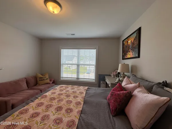 $2,800 | 434 Nantucket Trail, Sneads Ferry, NC 28460