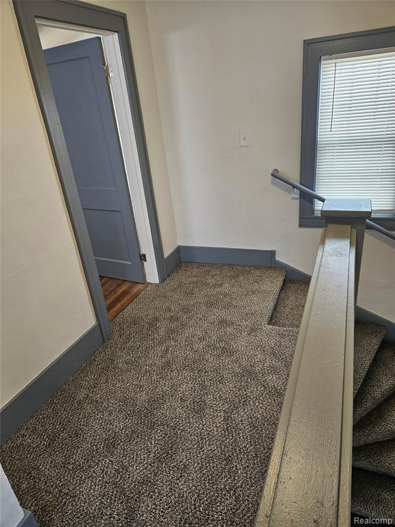 621 West Atherton Road Flint, MI 48507 - Photo 20 of 37