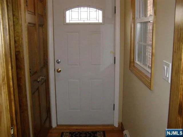 $2,195 | 158 Ridge Road, Unit 2, Lyndhurst, NJ 07071