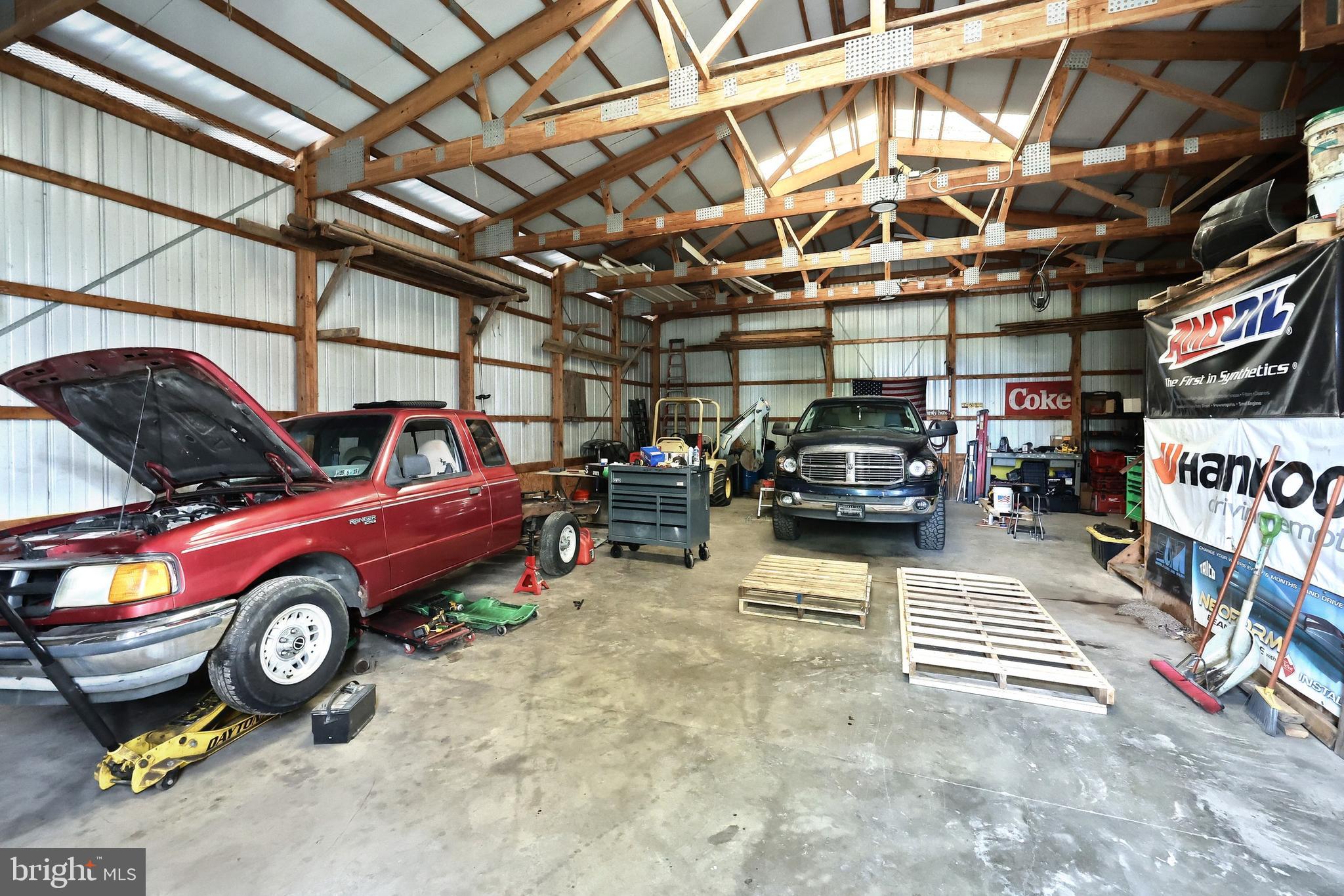 4877 Battlehill Road Brogue, PA 17309 - Photo 34 of 49 a view of car garage