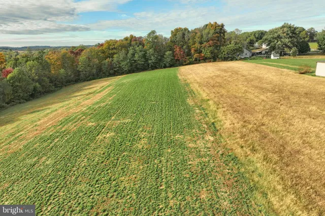 $690,000 | 4877 Battlehill Road, Brogue, PA 17309