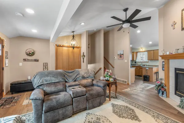 $342,500 | 195 Yacoub Lane, Fond du Lac, WI 54935