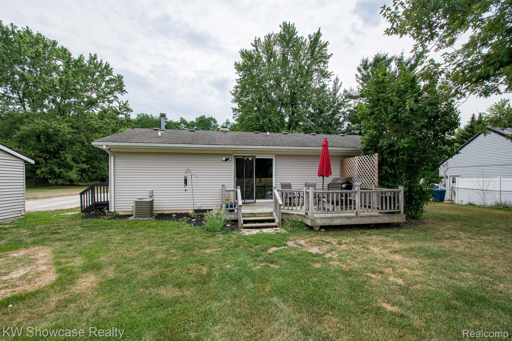 2901 White Lake Road Highland, MI 48356 - Photo 20 of 23 Gallery Image 20