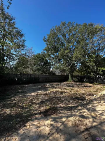 $39,000 | 308 Carroll Street, Denham Springs, LA 70726