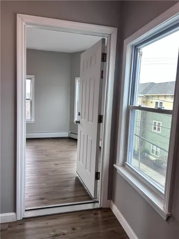 $1,950 | 306 Potters Avenue, Unit 3, Providence, RI 02905