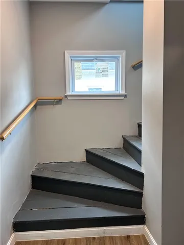 $1,950 | 306 Potters Avenue, Unit 3, Providence, RI 02905